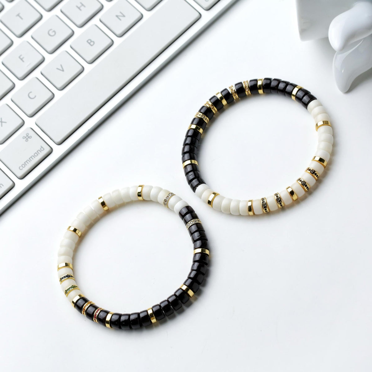 KARMANE | PULSERA BODHI NATURAL BLANCO Y NEGRO