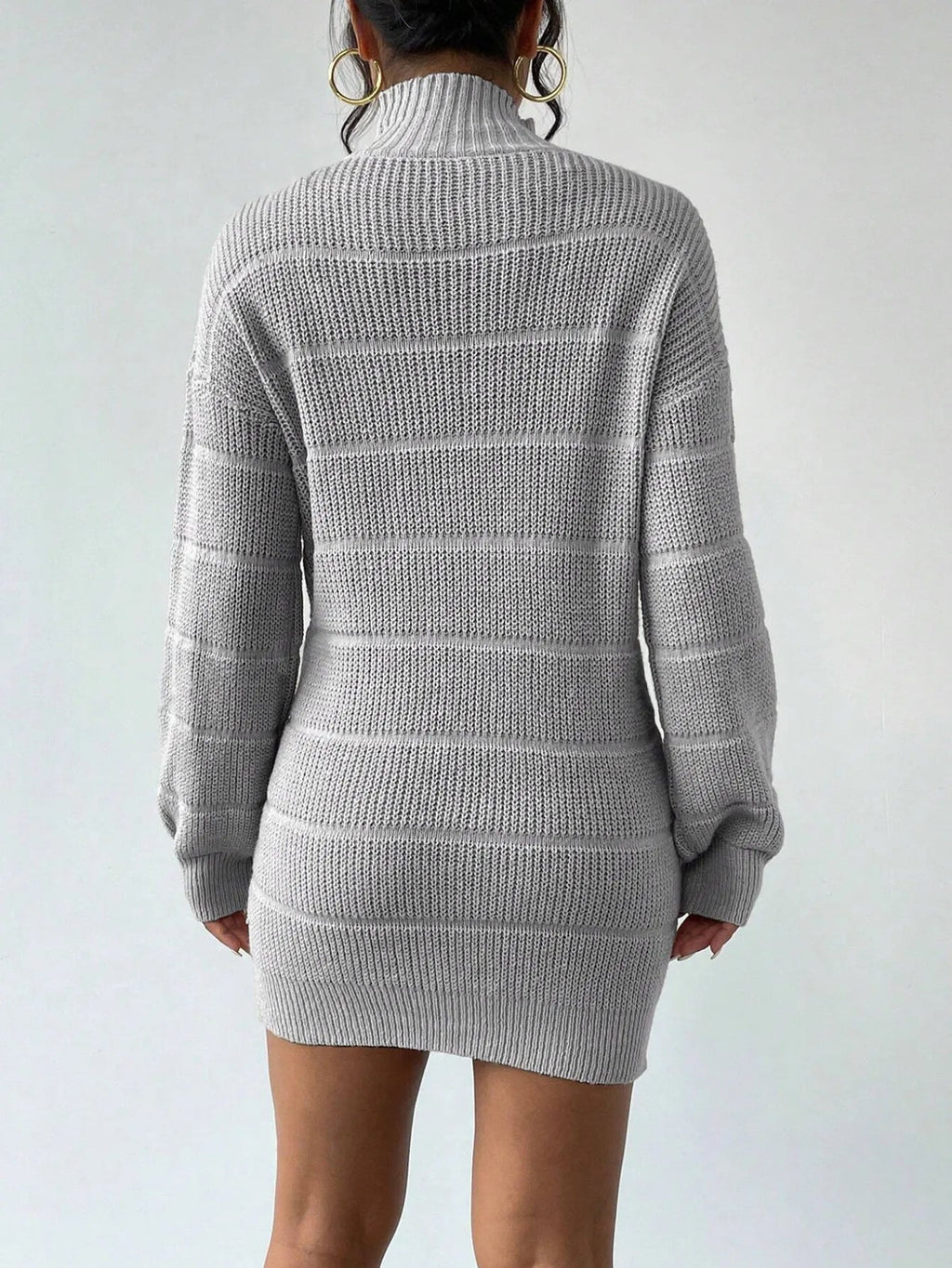COLLERETTE | VESTIDO MINI DE CUELLO ALTO