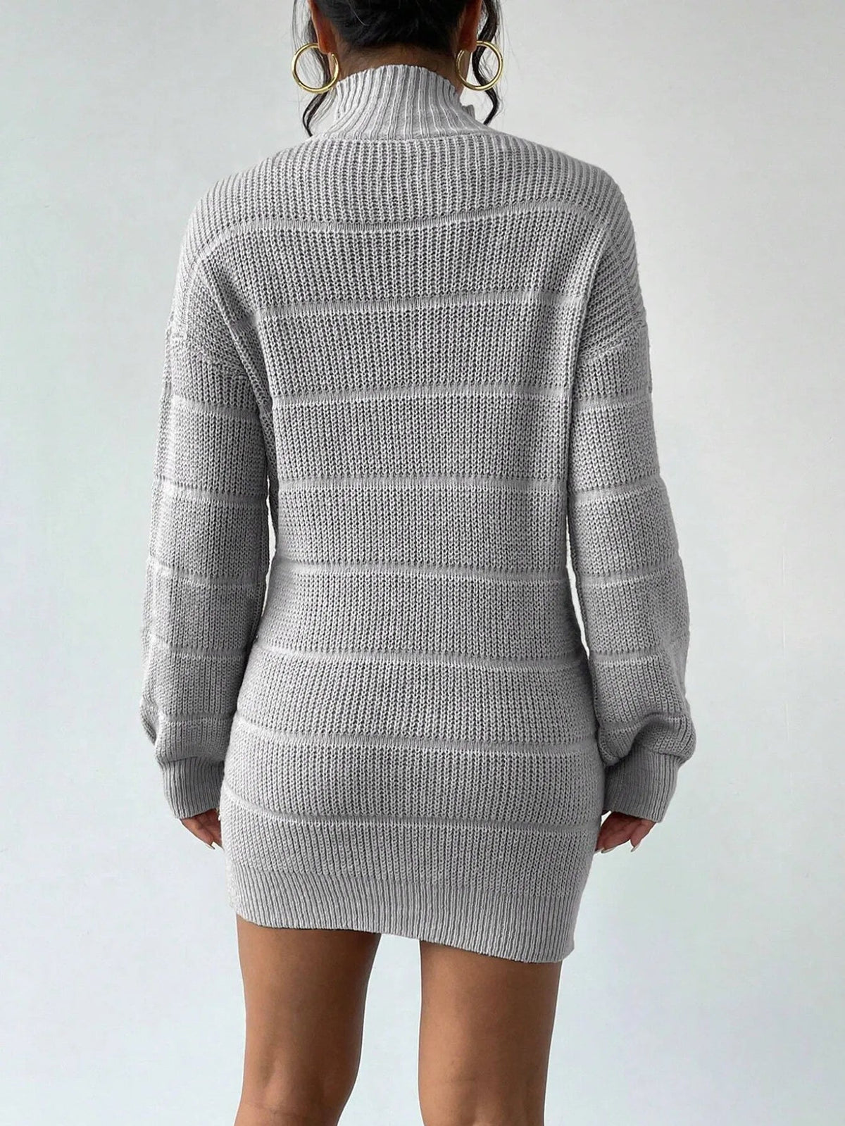 COLLERETTE | VESTIDO MINI DE CUELLO ALTO