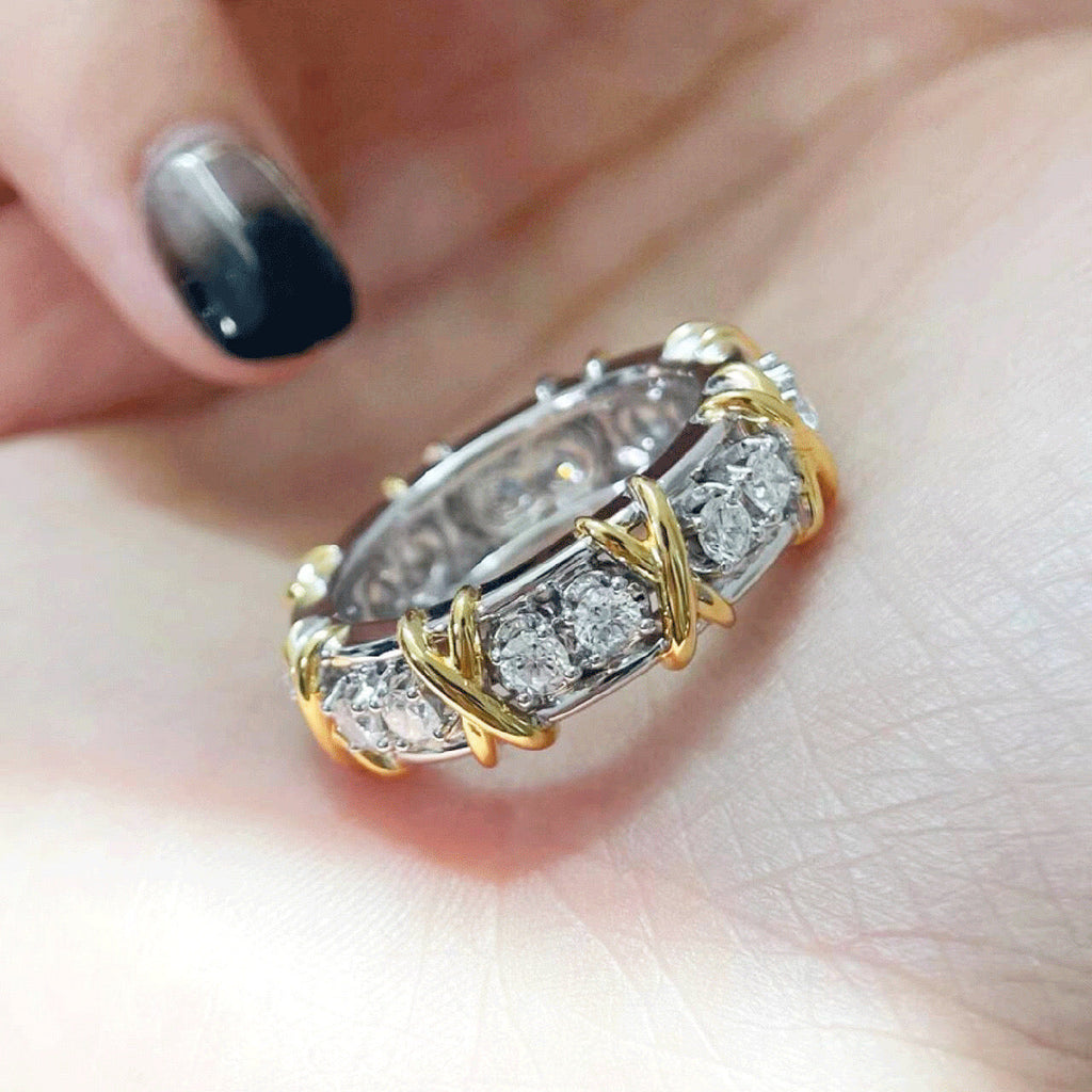 FACETINE | ANILLO DE ZIRCON CORTE REDONDO