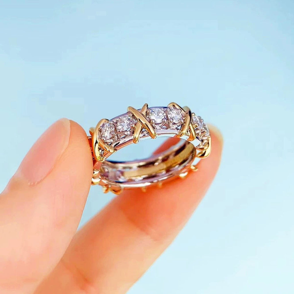 FACETINE | ANILLO DE ZIRCON CORTE REDONDO