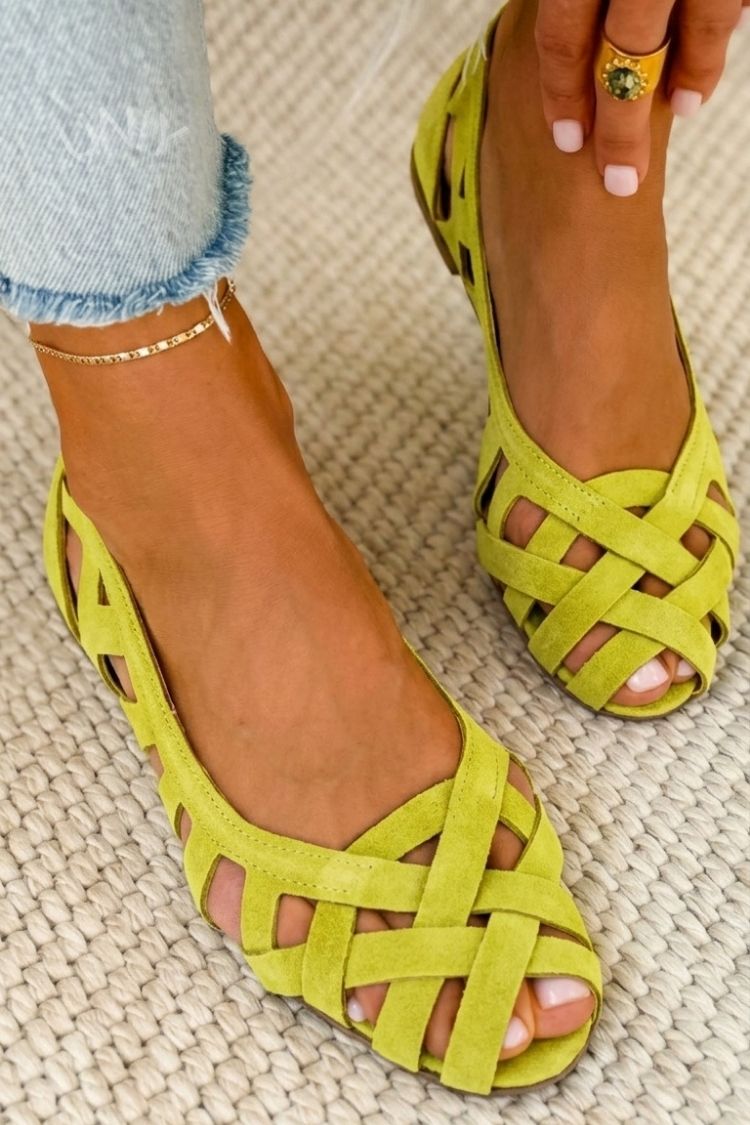 Madrid| Sandalias Planas Elegantes con Tiras Entrelazadas