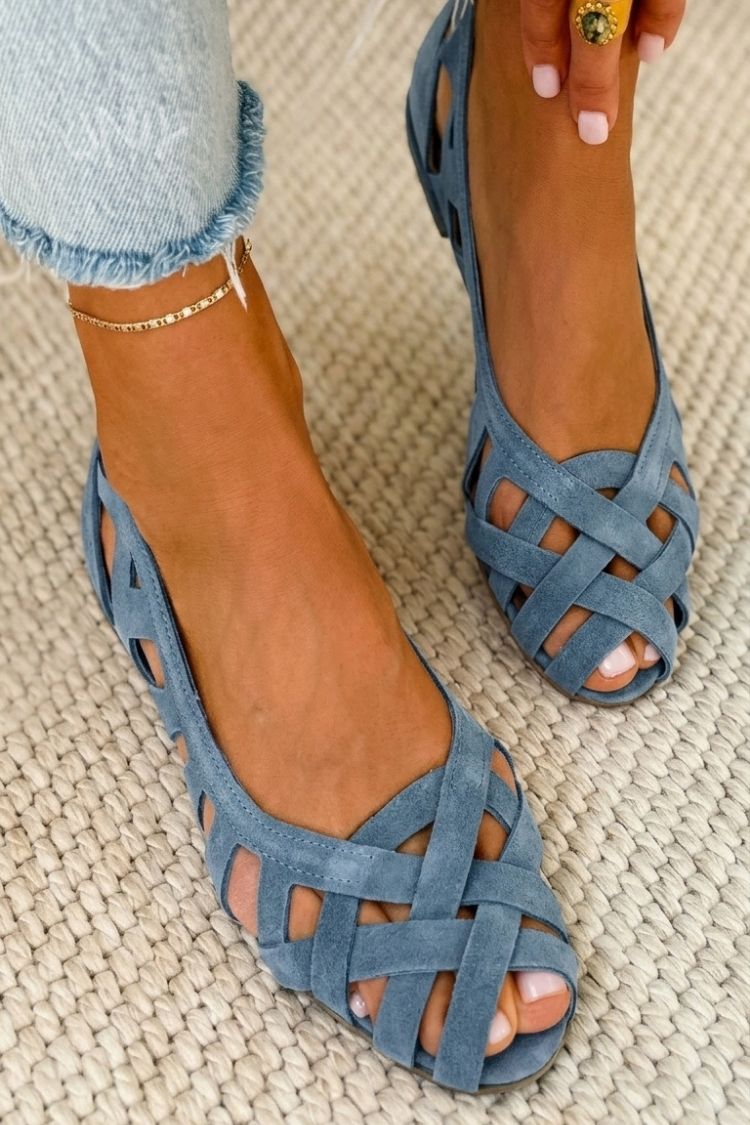 Madrid| Sandalias Planas Elegantes con Tiras Entrelazadas
