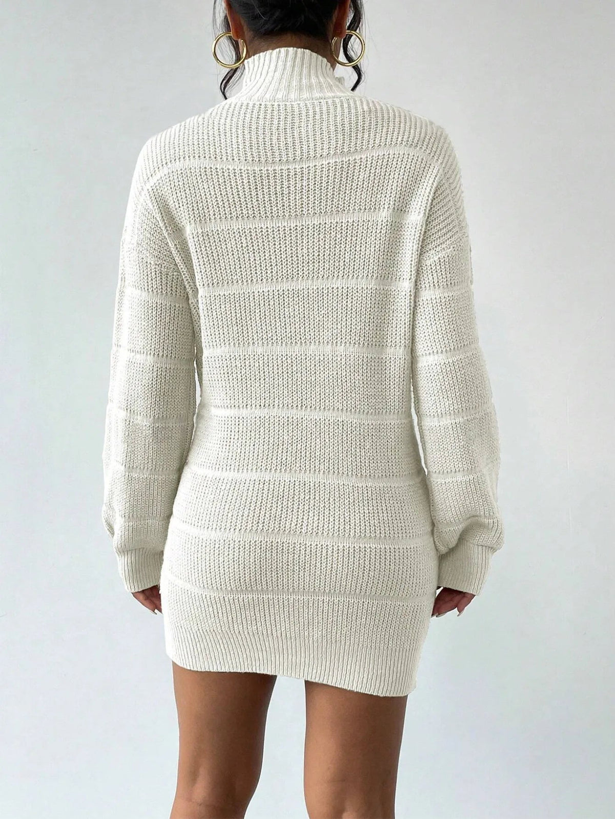 COLLERETTE | VESTIDO MINI DE CUELLO ALTO