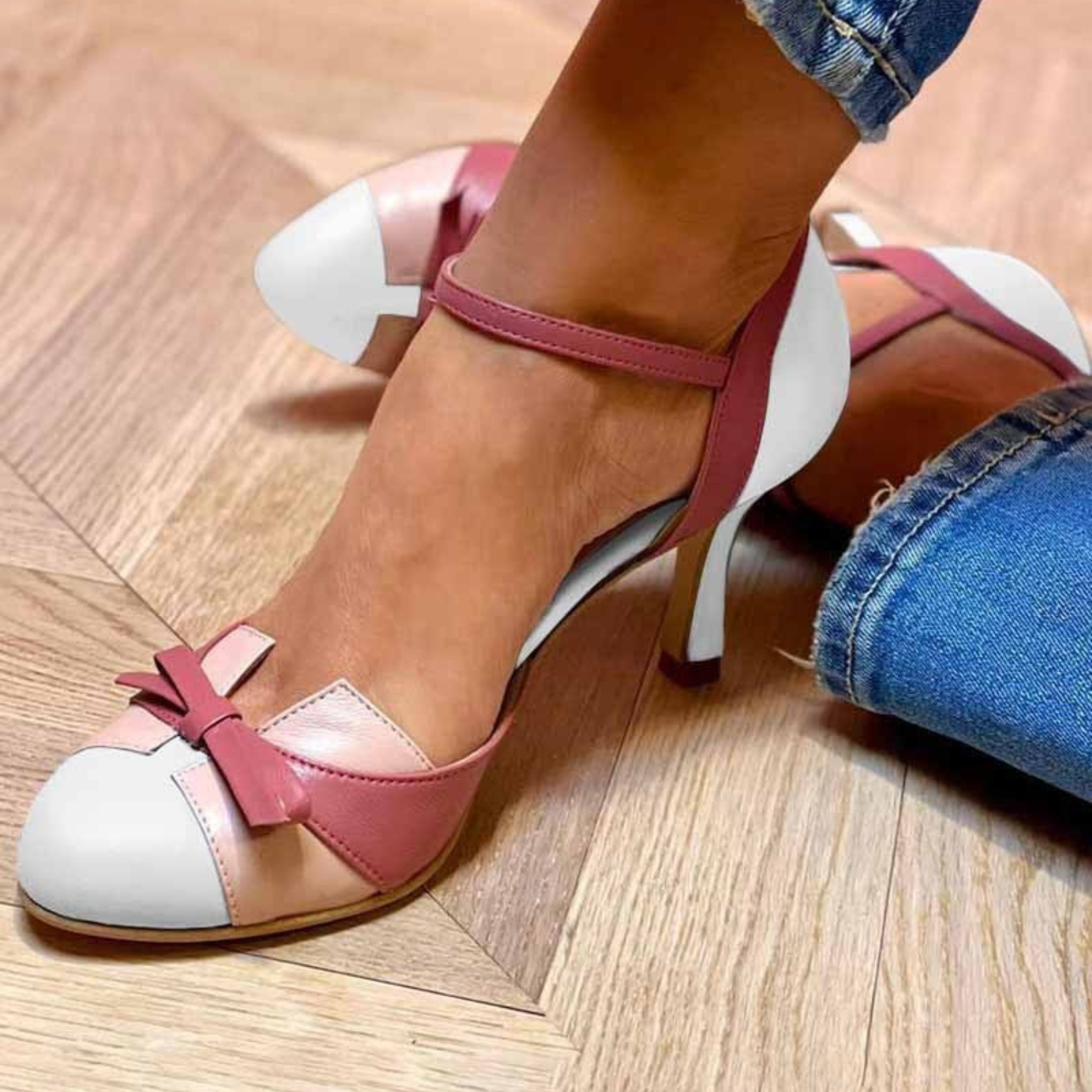 Sandalias ortopédicas vintage elegantes