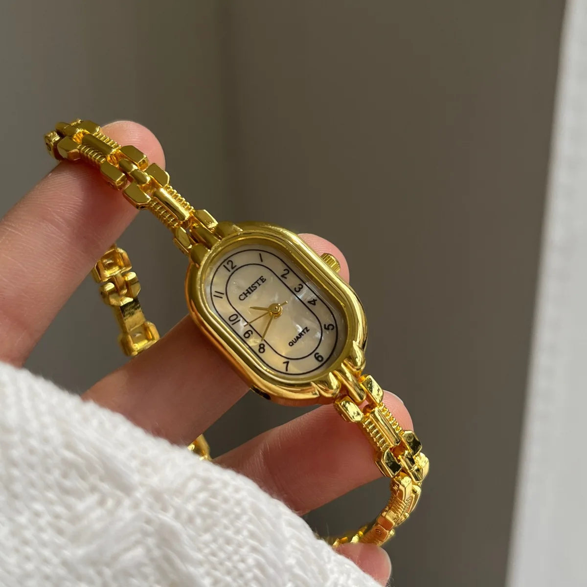 IMPERATRINE | RELOJ DE CUARZO OVALADO