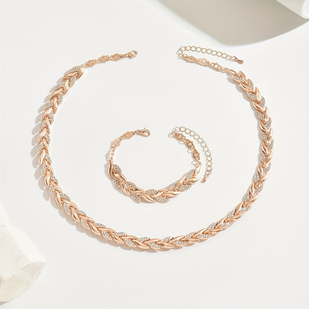 Elegante conjunto de collar con hojas entrelazadas