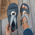 Sandalias con correas entrelazadas
