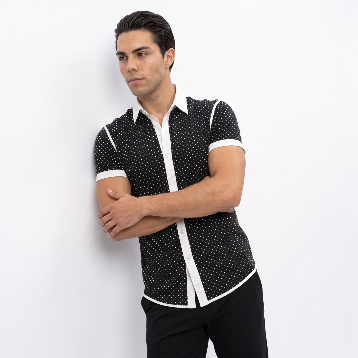 CONTRASTINE | CAMISA CON BOTONES Y CONTRASTE