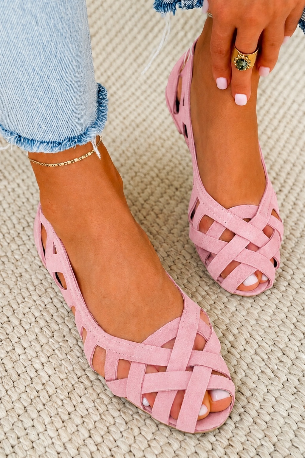 Madrid| Sandalias Planas Elegantes con Tiras Entrelazadas