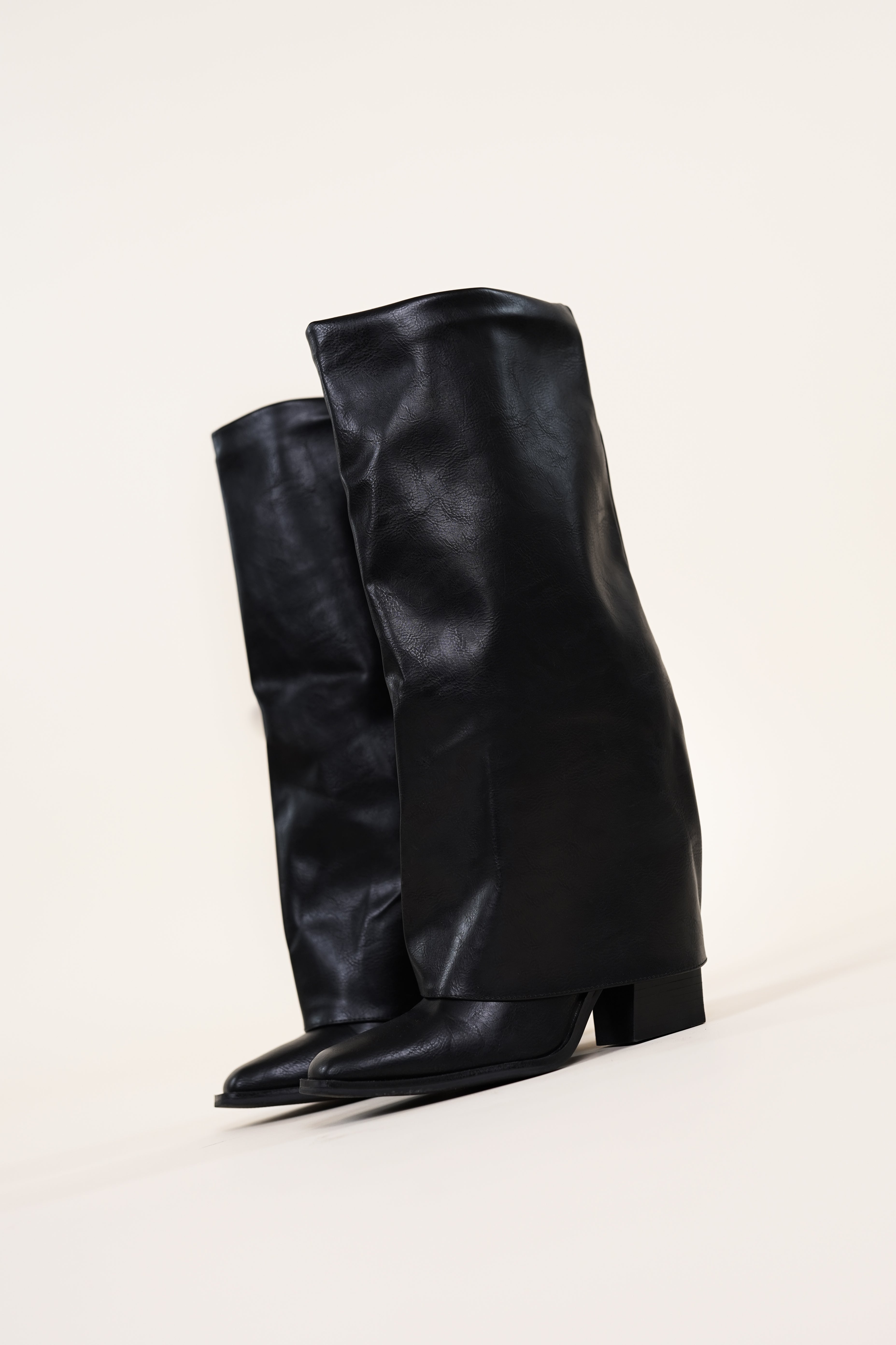 Botas elegantes y cómodas