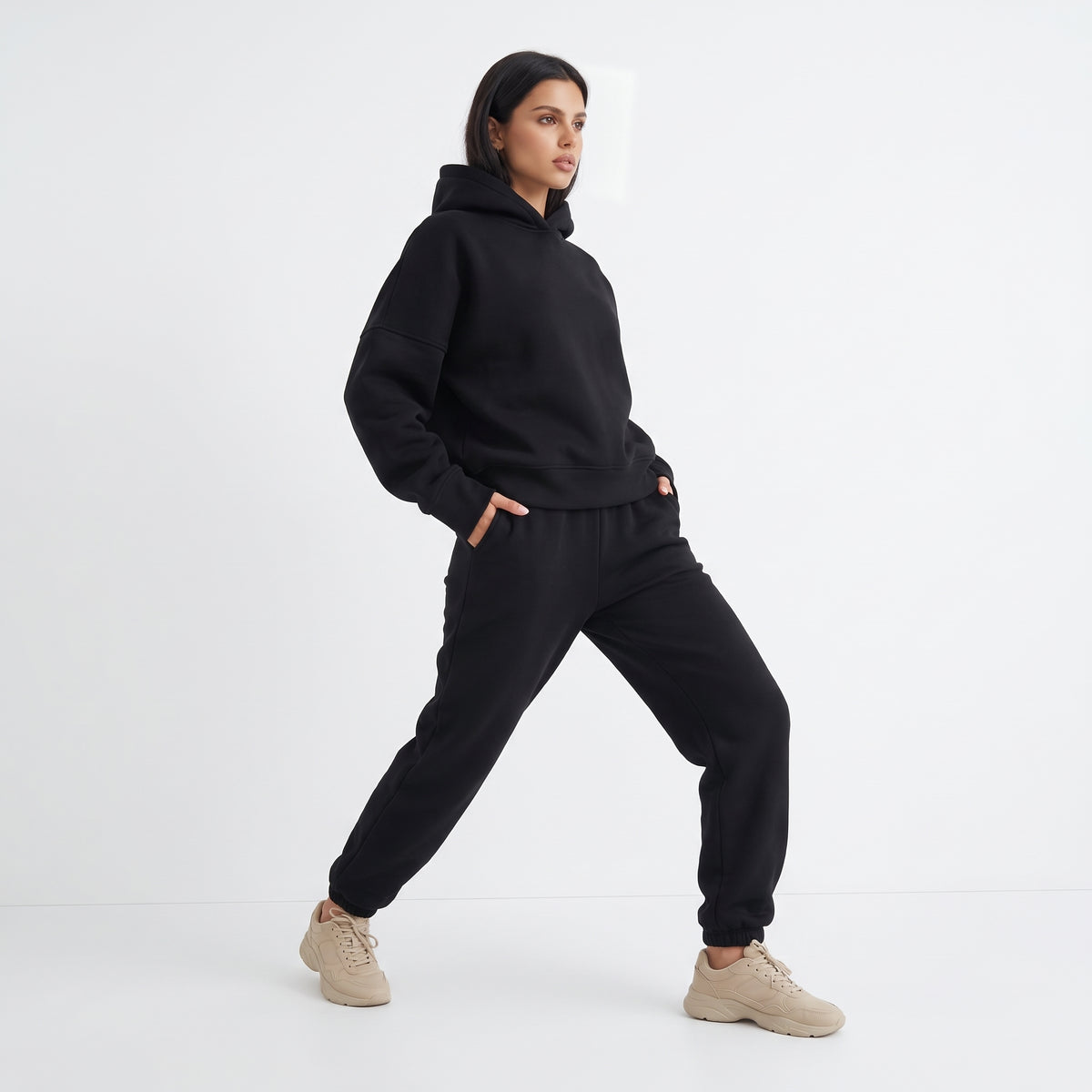 ESSENTIELLE | CONJUNTO DE SUDADERA CON CAPUCHA Y JOGGER