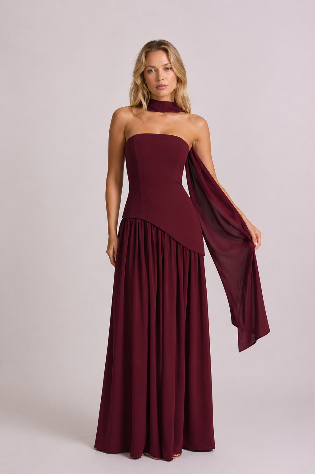 Vestido de noche elegante sin tirantes