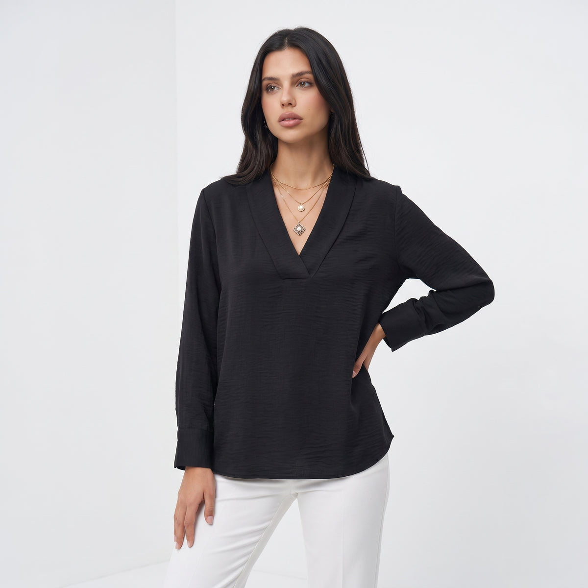 CHALINE | BLUSA CON CUELLO CHAL
