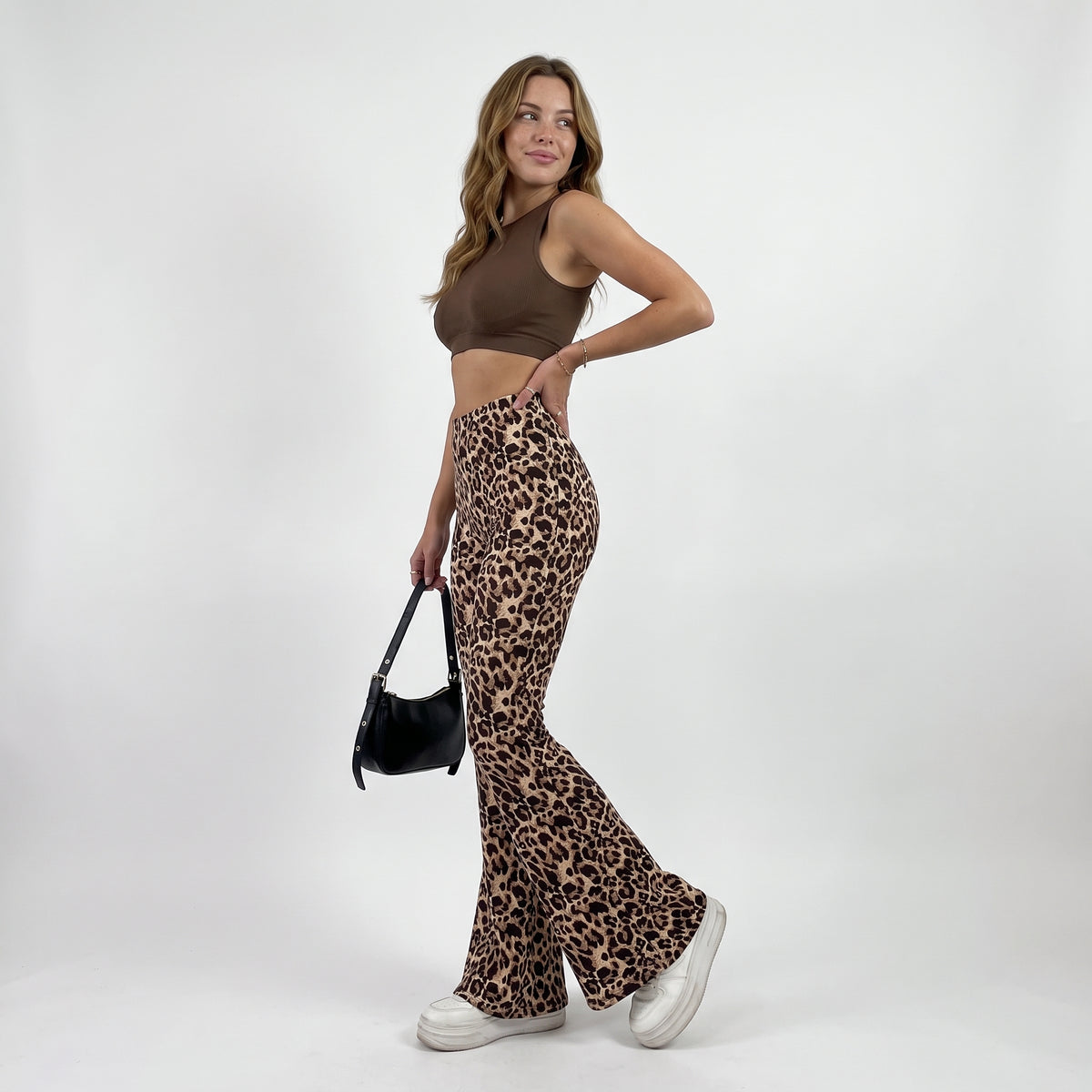 FELINE | PANTALONES BOOTCUT CON ESTAMPADO DE LEOPARDO