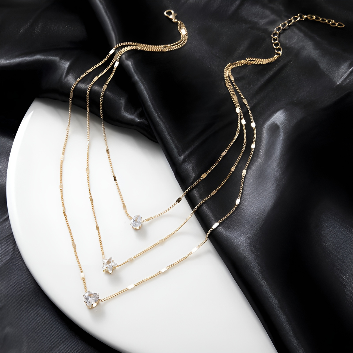 Elegante cadena de Corazon, Estrella y Gema