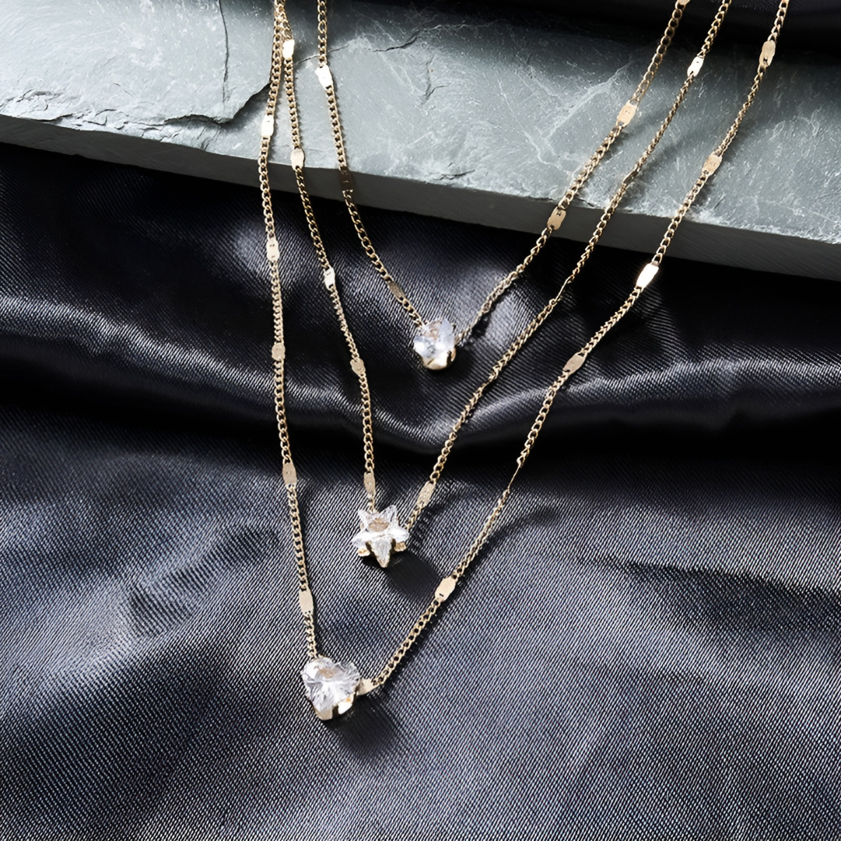 Elegante cadena de Corazon, Estrella y Gema