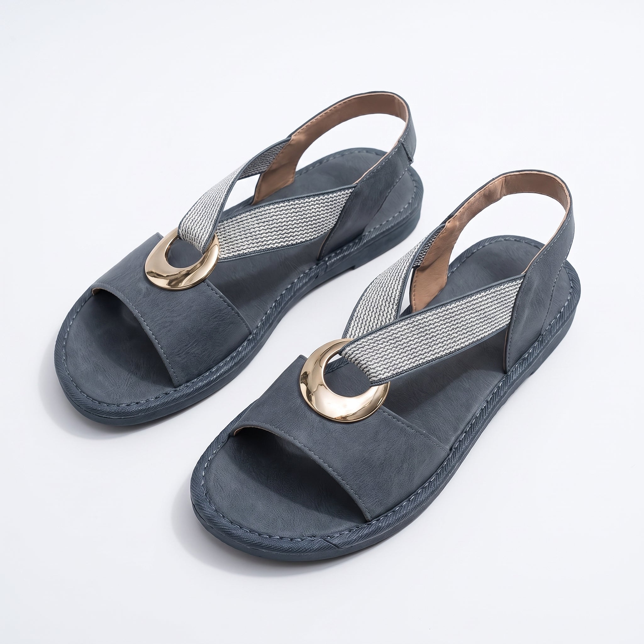 Sandalias con correas entrelazadas