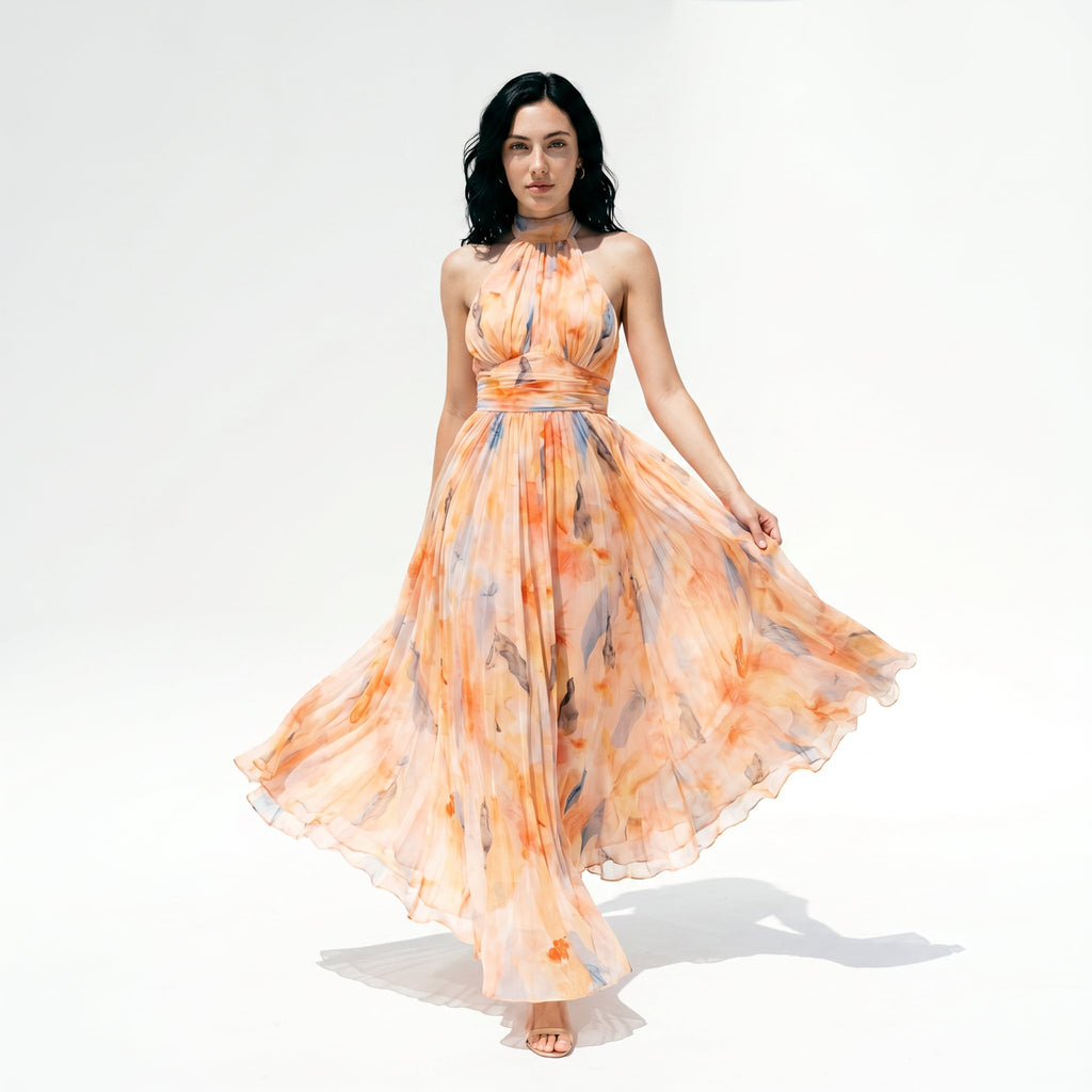 Vestido con escote halter y estampado acuarela