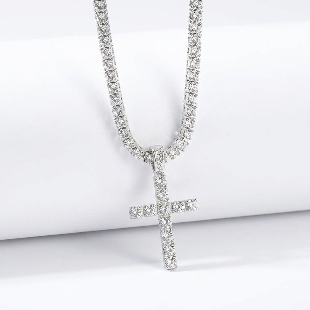 DIAMANTINE | COLLAR TENNIS DE ZIRCONIA CON CRUZ
