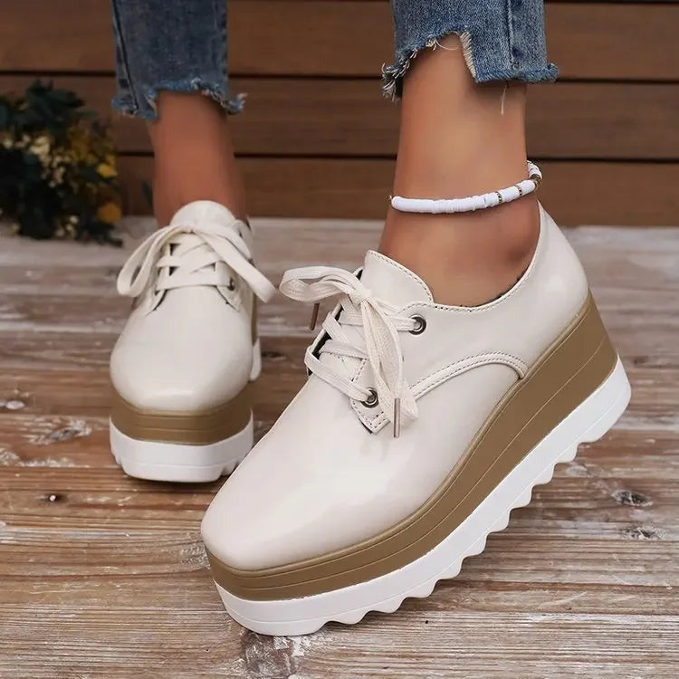 Zapatillas con plataforma acolchadas