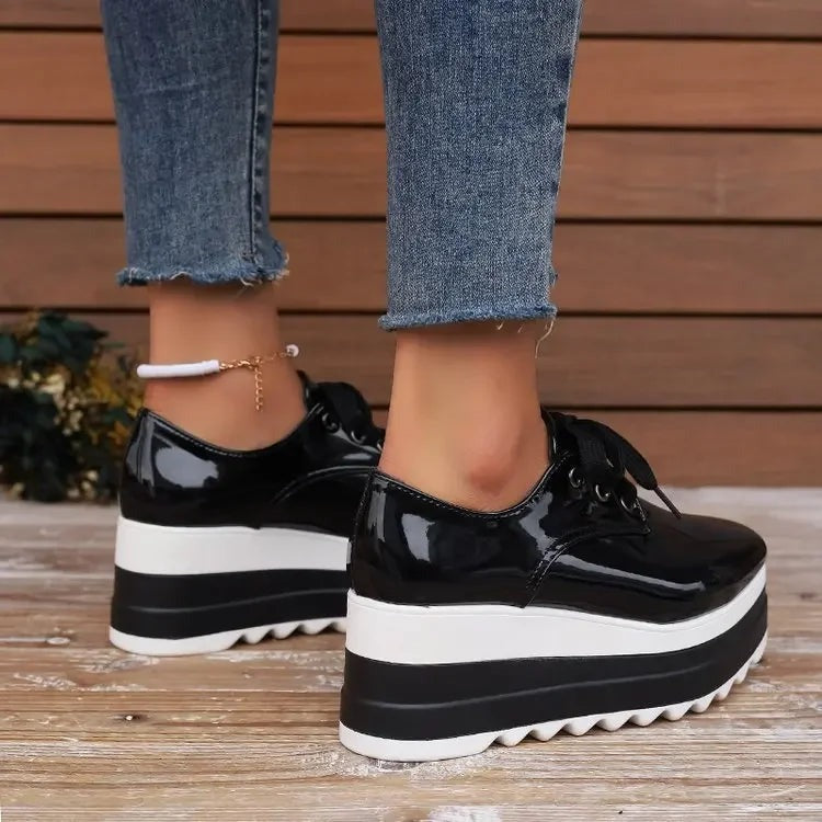 Zapatillas con plataforma acolchadas