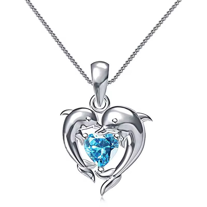Collar con colgante de delfín y corazón