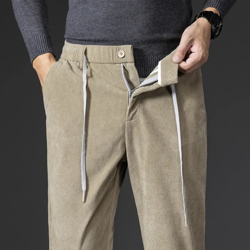 Ferrara | Pantalón Clásico de Pana