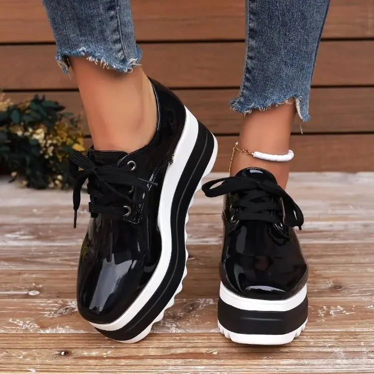 Zapatillas con plataforma acolchadas