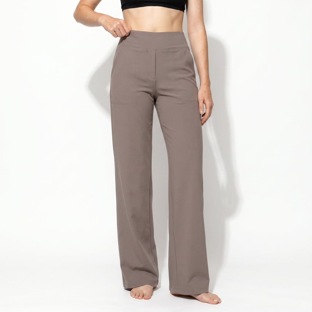 Pantalones informales con estilo