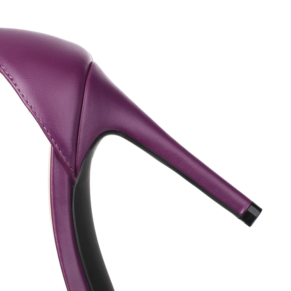 COQUETTINE | TACON STILETTO CON LAZO