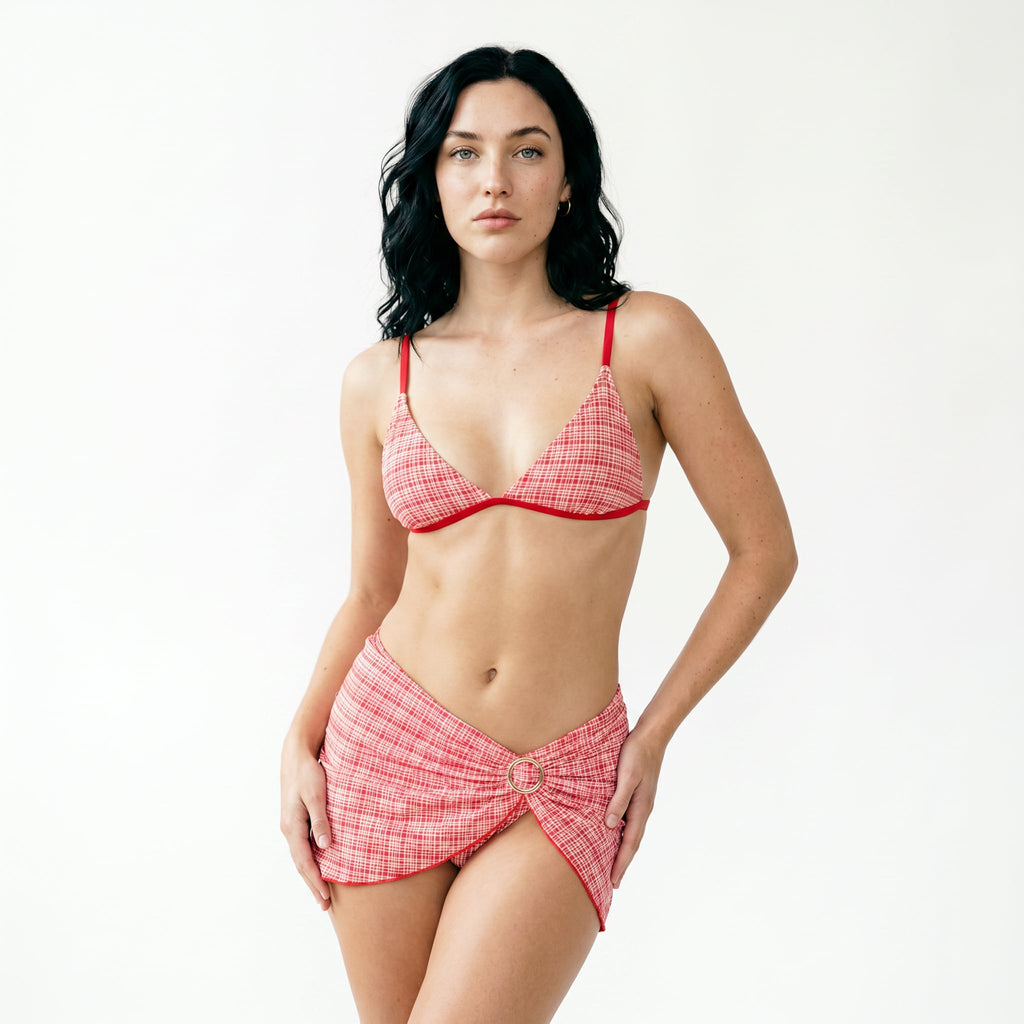 Set Bikini de Tres Piezas a Cuadros Rojo
