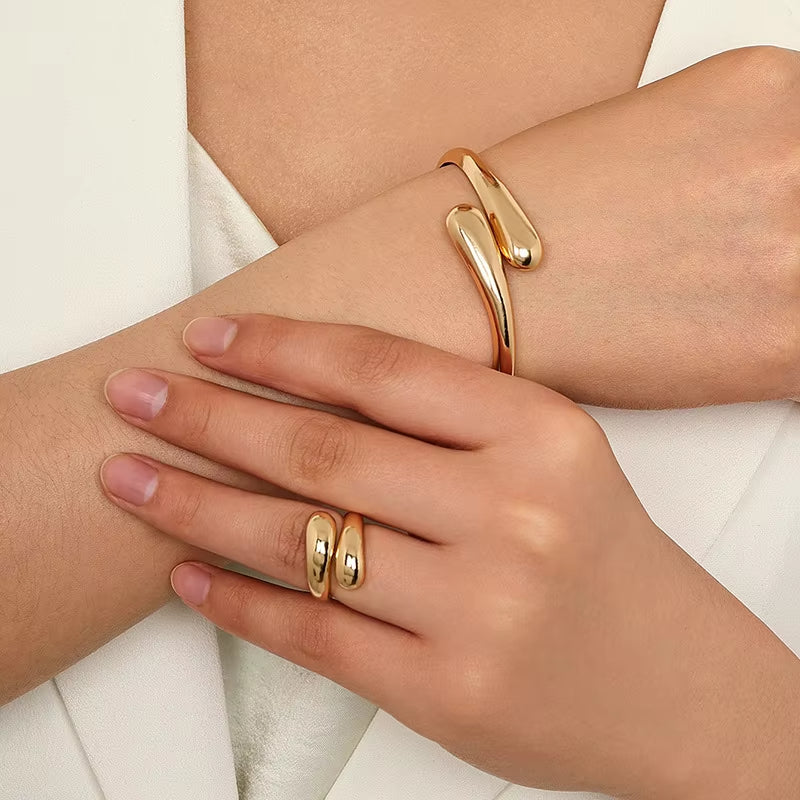 Vérité Ring & Bracelet Set