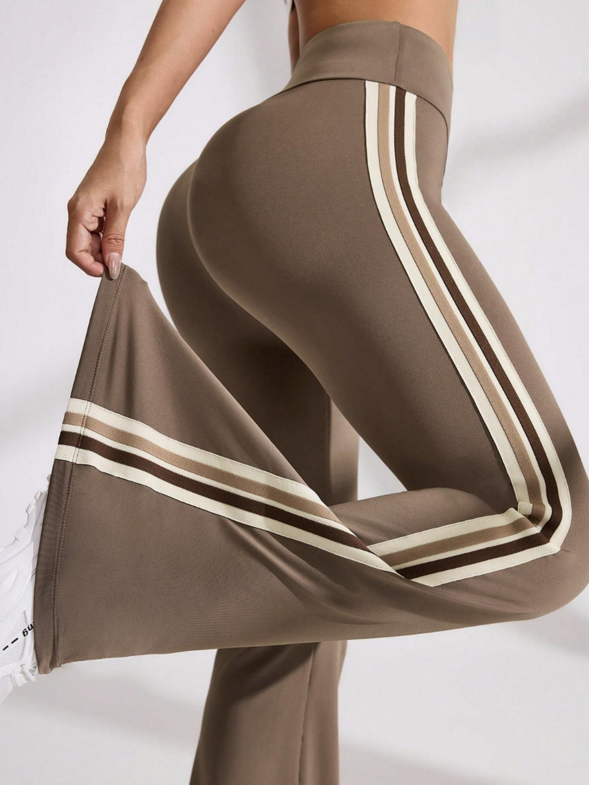 FLEXIRAYE | PANTALON ACAMPANADO DE YOGA A RAYAS