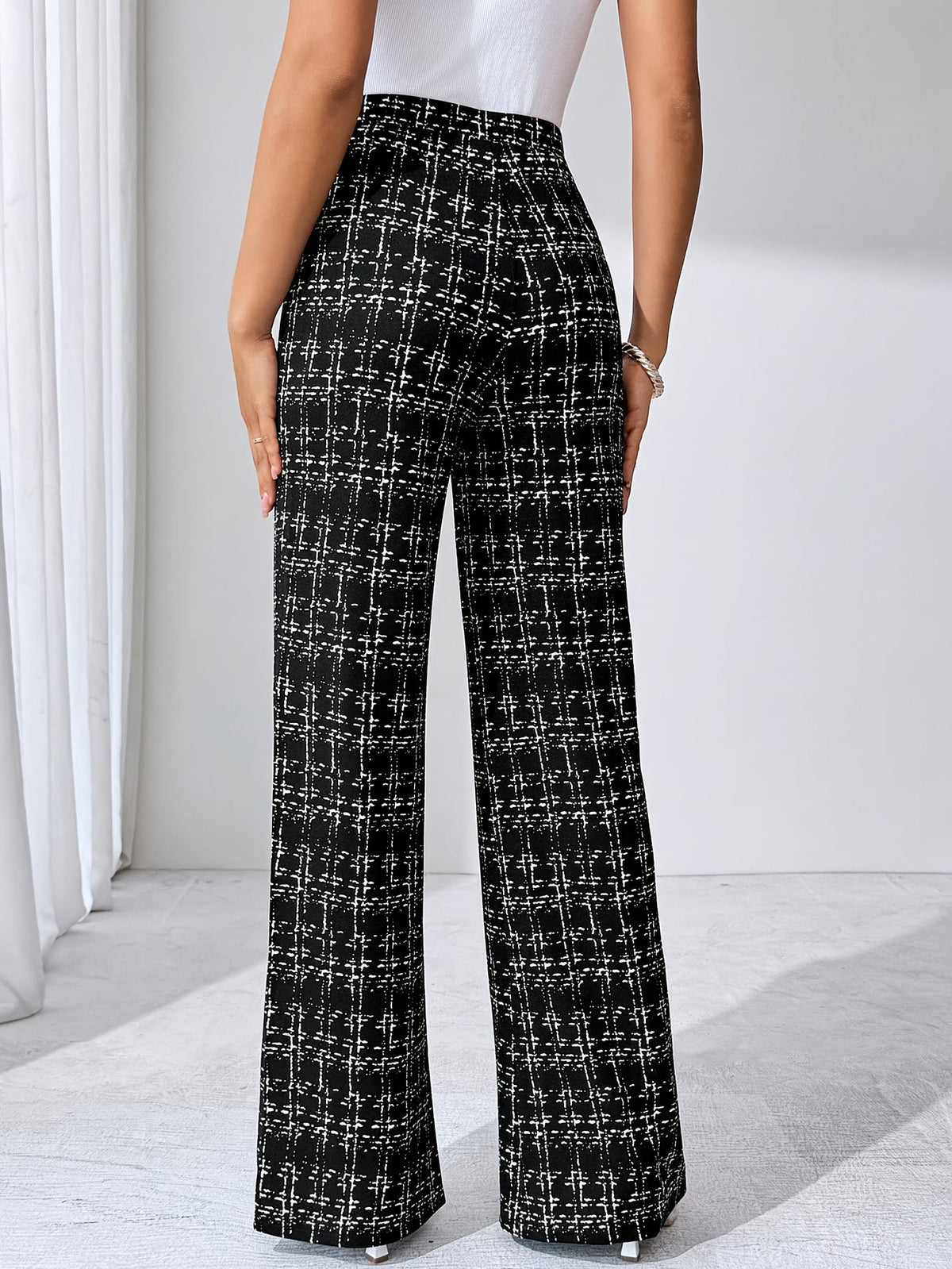 EVASELLE | PANTALON ACAMPANADO DE TWEED A CUADROS