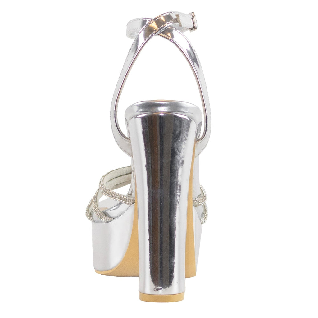 Sandalias elegantes de tacón alto