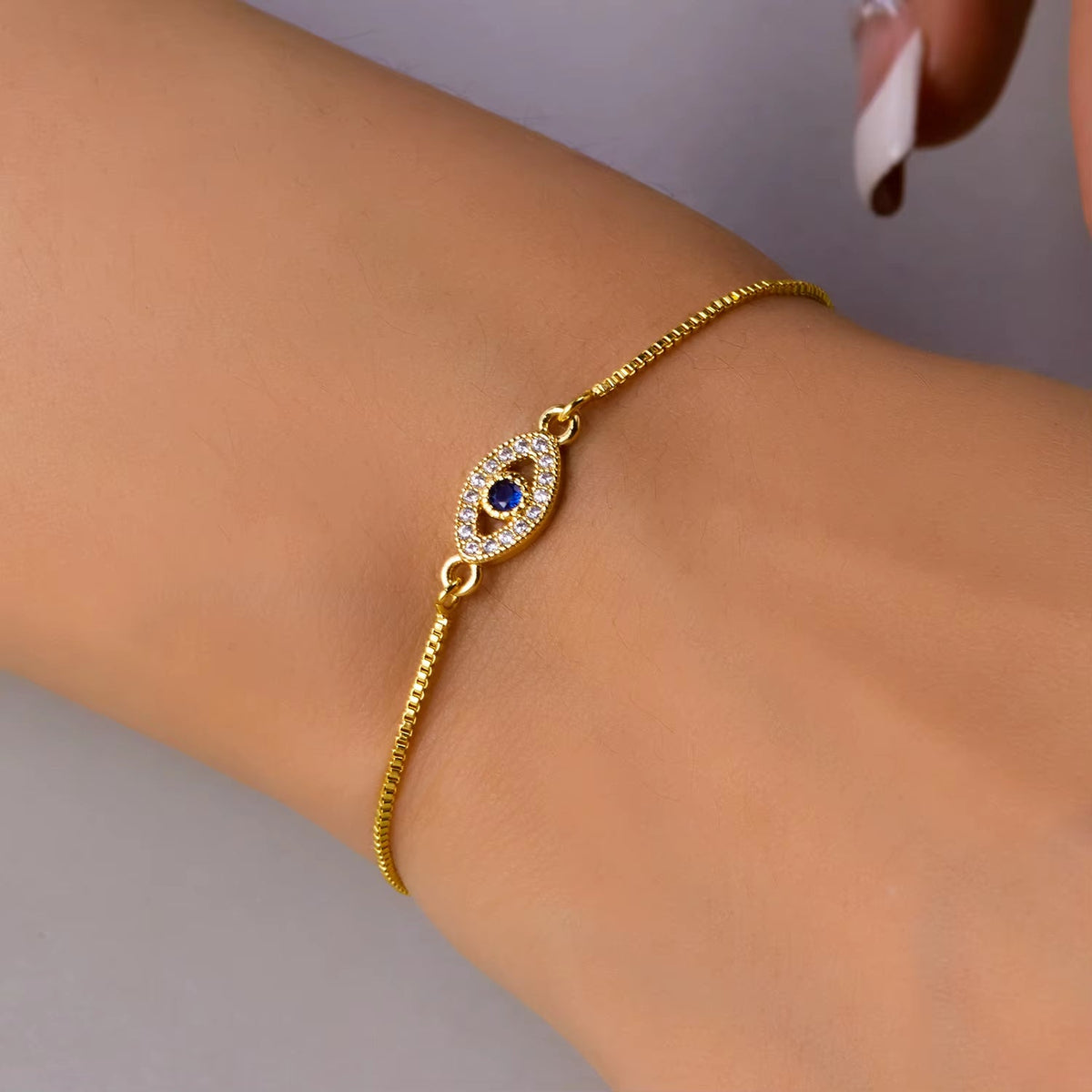 ETHEREENNE | PULSERA DE ZIRCON OJO ETEREO