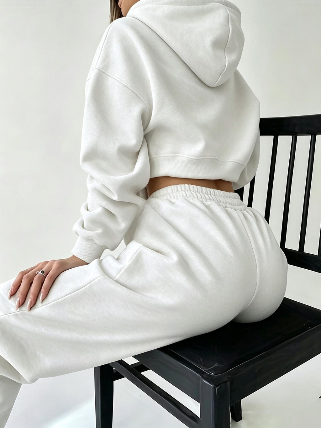 ESSENTIELLE | CONJUNTO DE SUDADERA CON CAPUCHA Y JOGGER