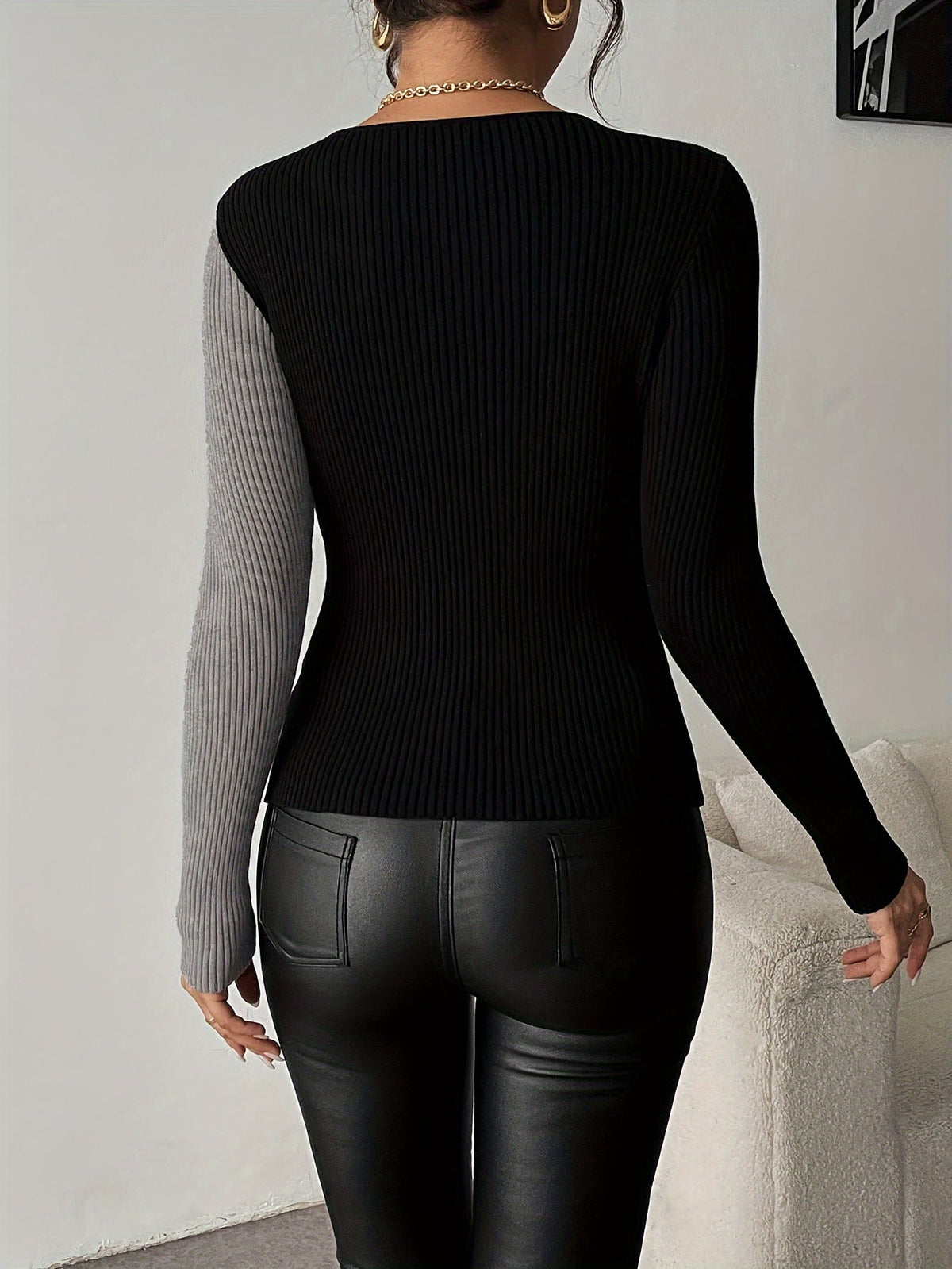 CROISETINE | TOP CRUZADO CON CONTRASTE