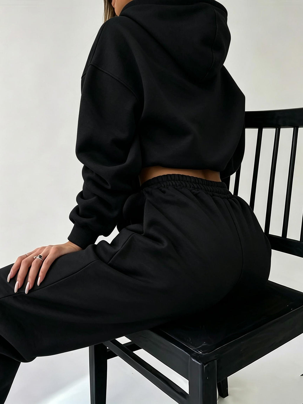 ESSENTIELLE | CONJUNTO DE SUDADERA CON CAPUCHA Y JOGGER